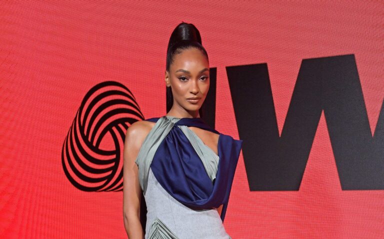 Model Jourdan Dunn shows off Dubai-based label at London Fashion Week