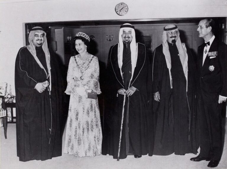 HIGHLIGHTS: Rare photos of Queen Elizabeth II’s visit to Saudi Arabia in 1979